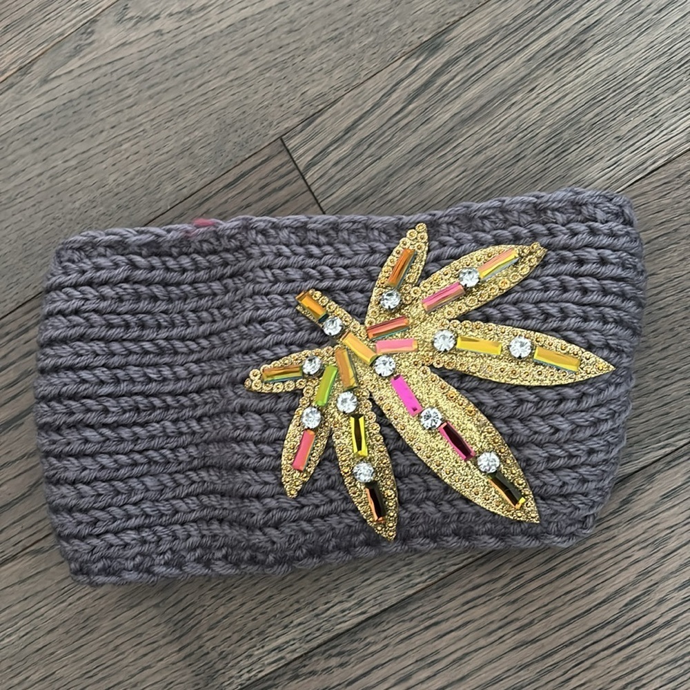NWT Knit rhinestone Headband